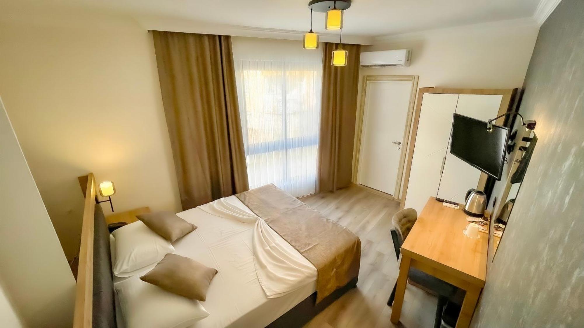 Bloomtalya Hotel Antalya Exterior photo