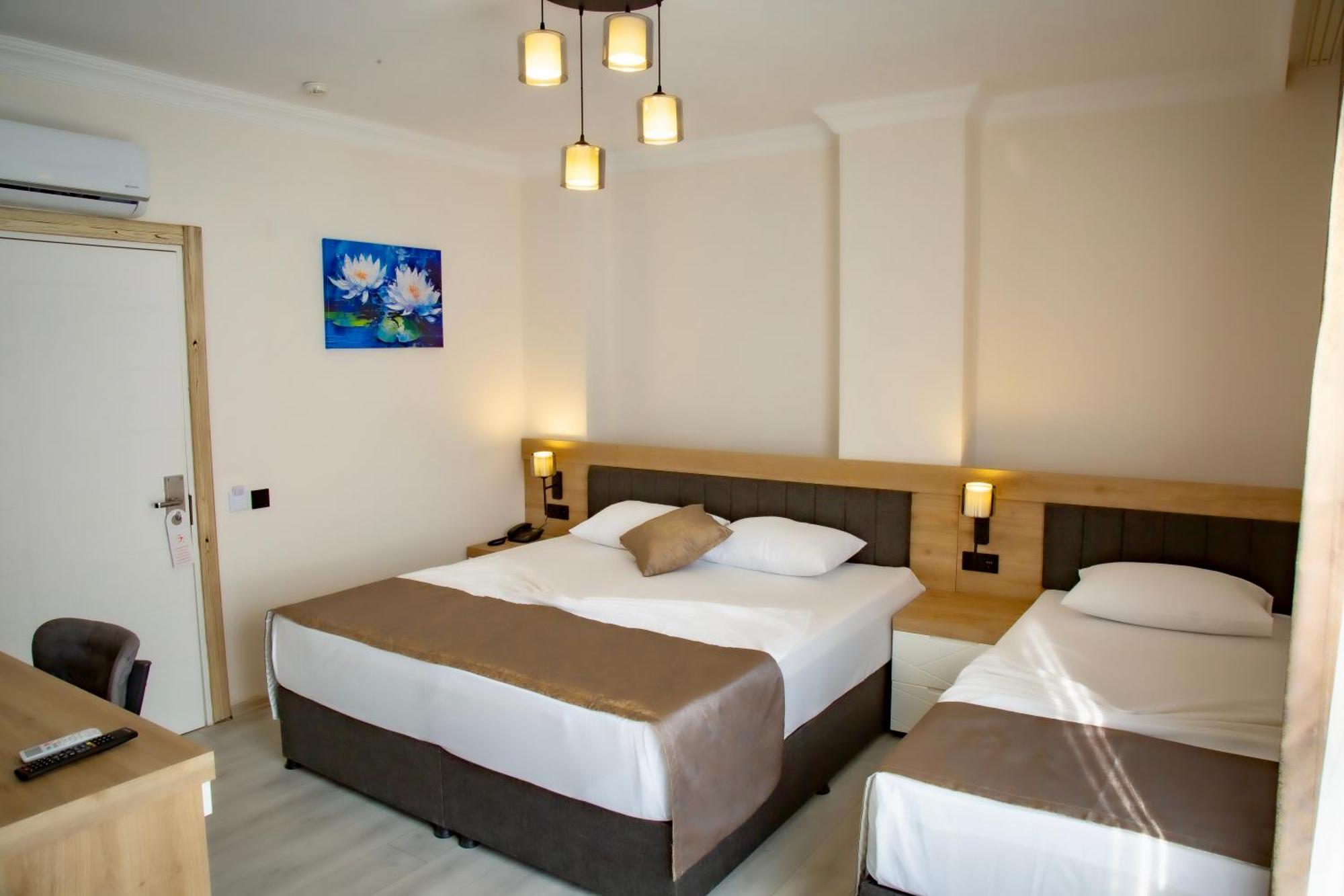 Bloomtalya Hotel Antalya Exterior photo
