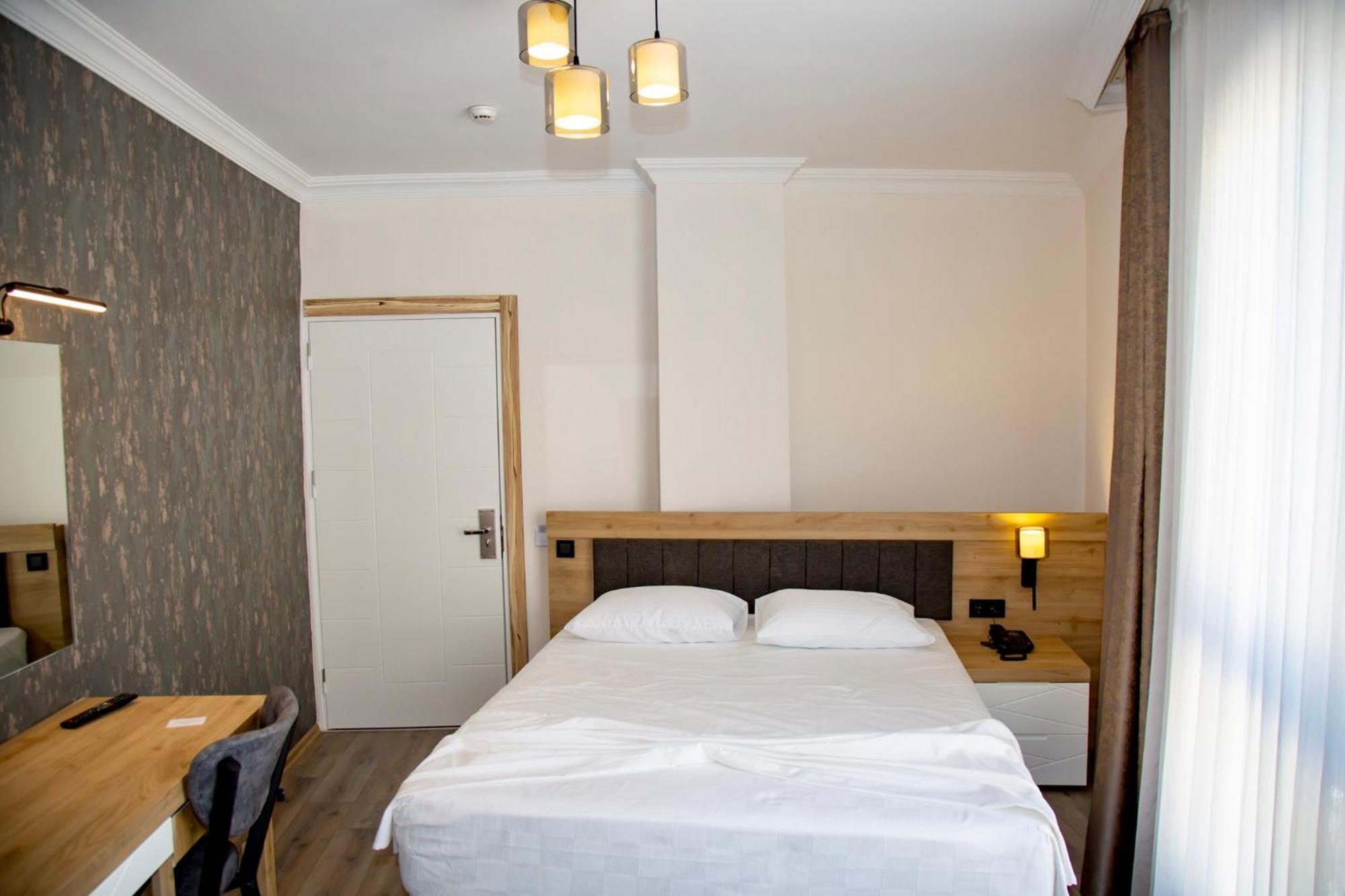 Bloomtalya Hotel Antalya Exterior photo